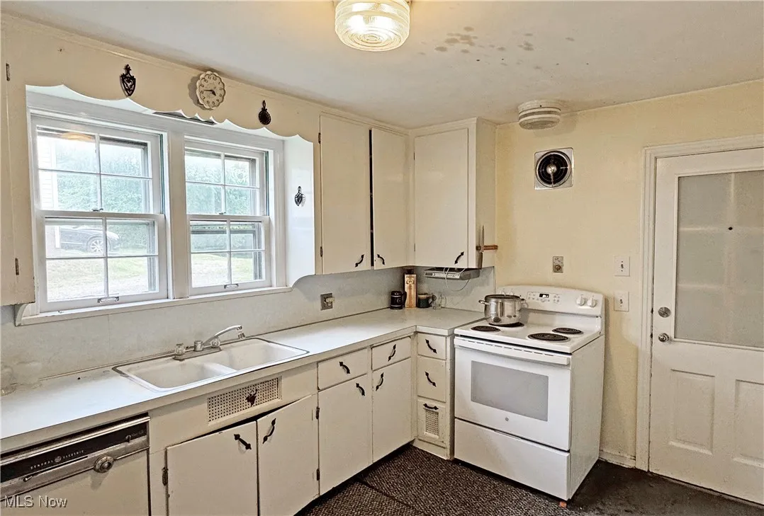 3122 Logan Avenue, Canton, Ohio 44709,MLS Now Listing ID