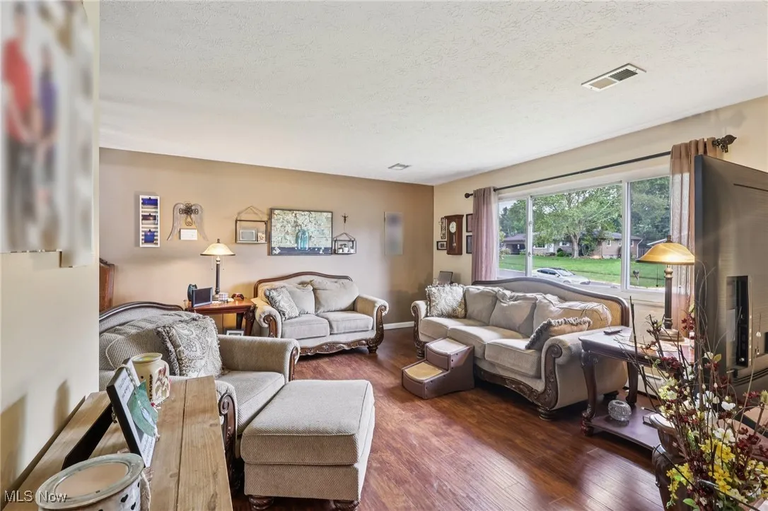 4100 Rose Drive, Brunswick, Ohio 44212,MLS Now Listing ID