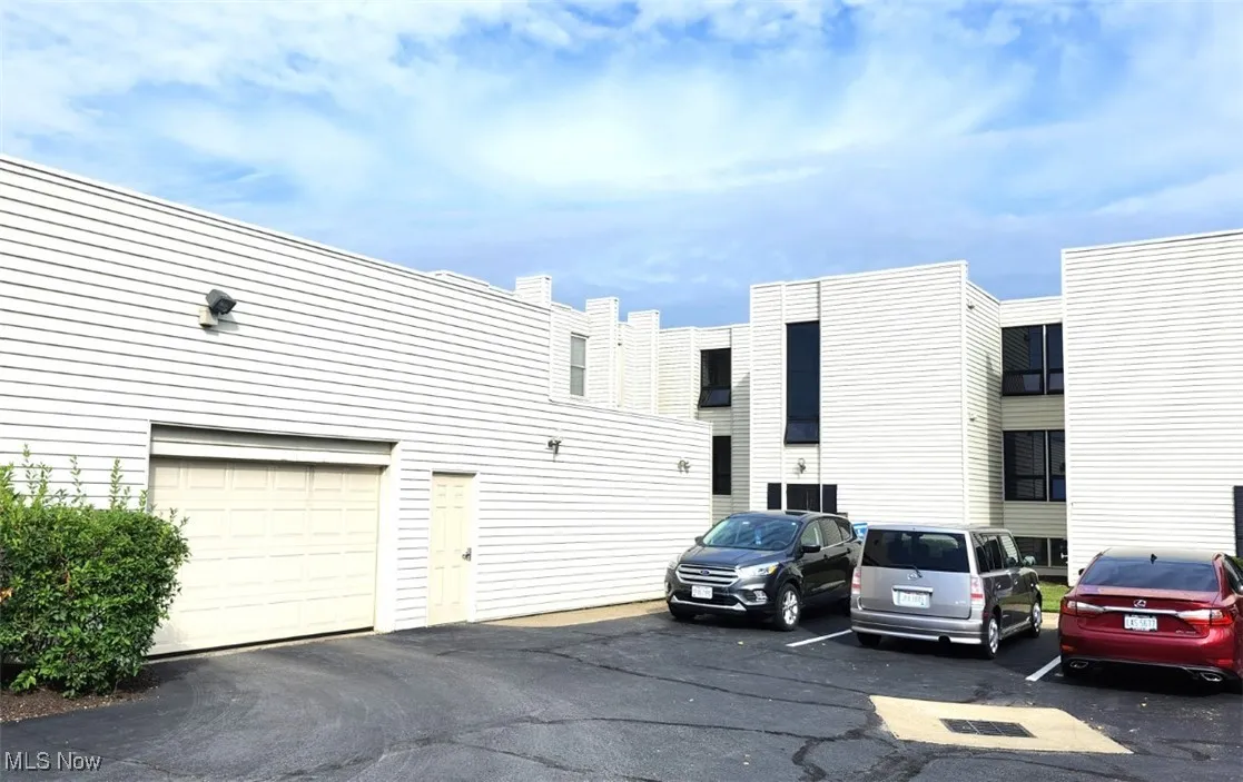 1675 Cedarwood Drive # M, Westlake, Ohio 44145,MLS Now Listing ID