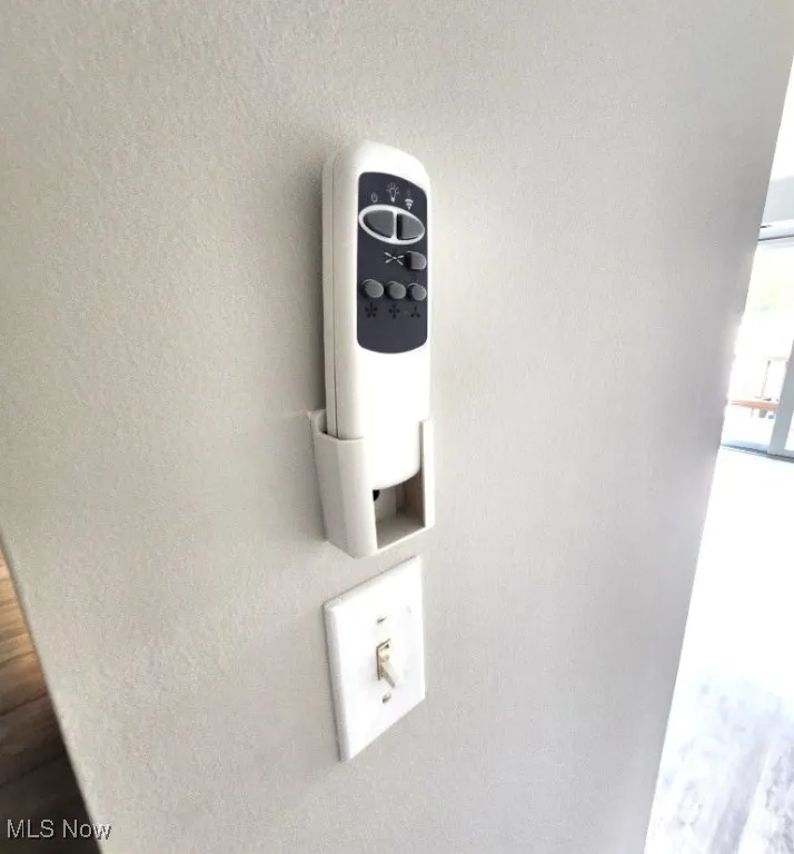 Remote for DR Fandelier