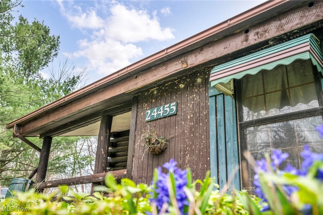 24455 Tryon Road, Oakwood, Ohio 44146,MLS Now Listing ID