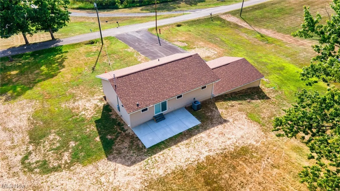 Aerial view of property and surrounding area