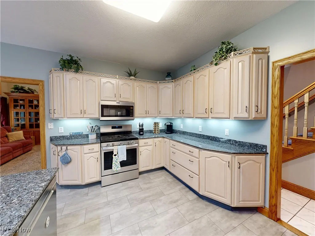 35005 Lisle Court, Willoughby, Ohio 44094,MLS Now Listing ID