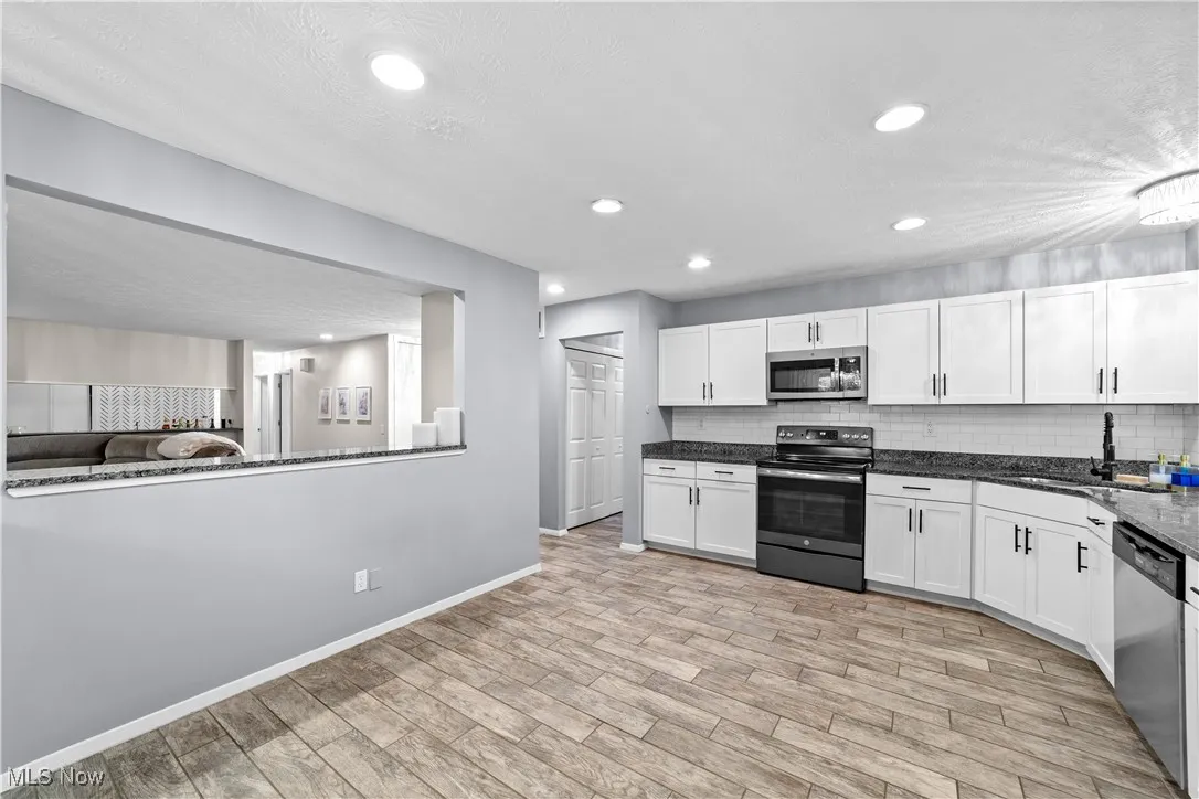9598 Pebble Brook Lane, Strongsville, Ohio 44149,MLS Now Listing ID