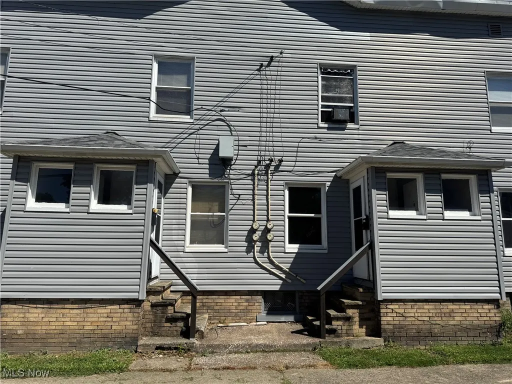 2915 Roanoke Avenue, Cleveland, Ohio 44109,MLS Now Listing ID