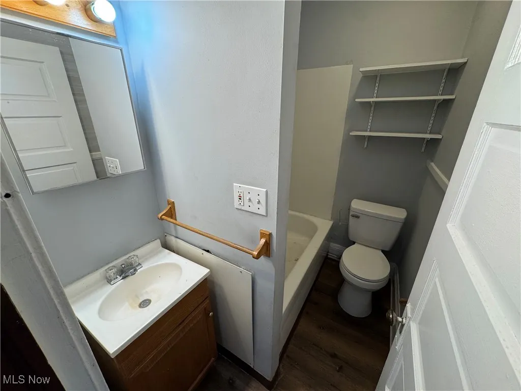 2915 Roanoke Avenue, Cleveland, Ohio 44109,MLS Now Listing ID