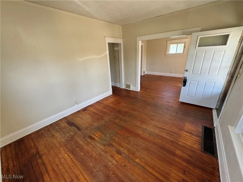 2915 Roanoke Avenue, Cleveland, Ohio 44109,MLS Now Listing ID