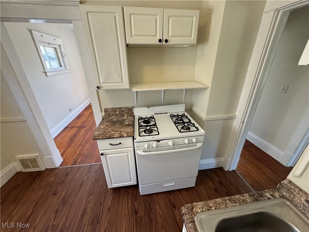 2915 Roanoke Avenue, Cleveland, Ohio 44109,MLS Now Listing ID