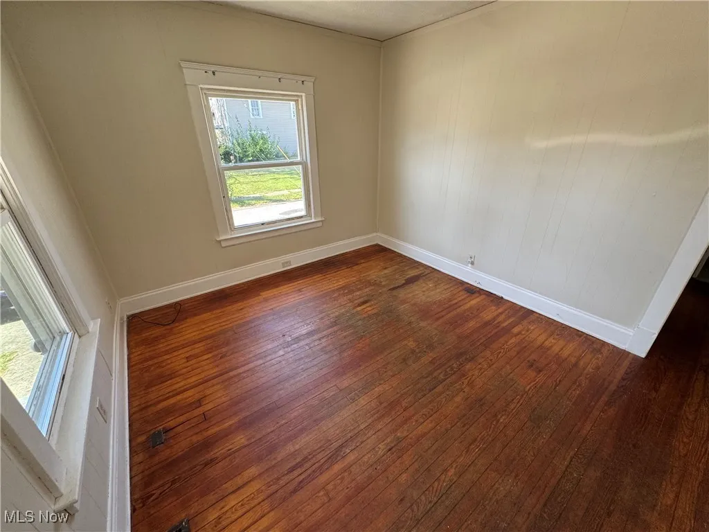 2915 Roanoke Avenue, Cleveland, Ohio 44109,MLS Now Listing ID