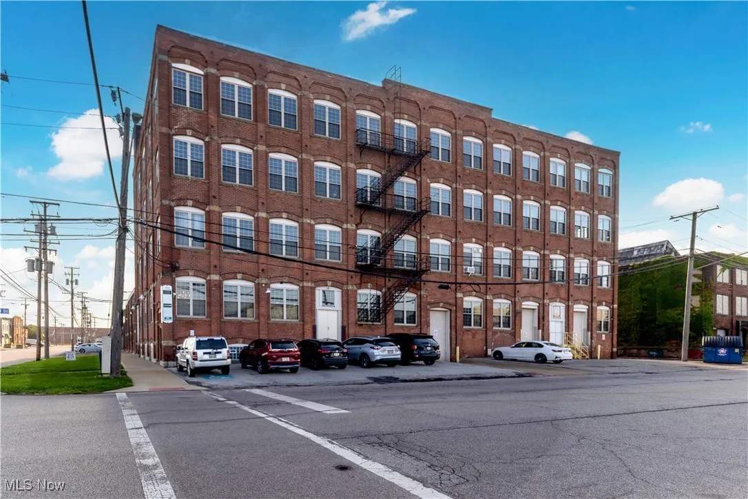 3800 E Lakeside Avenue # 402, Cleveland, Ohio 44114,MLS Now Listing ID