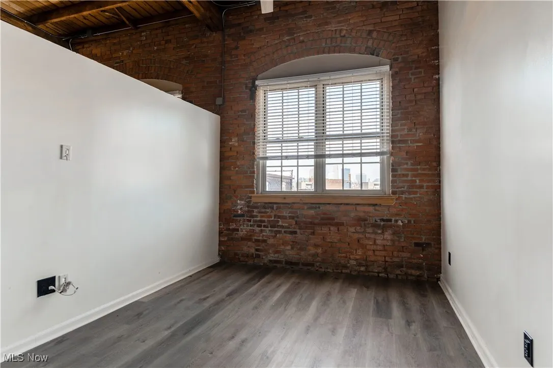 3849 E Lakeside Avenue # 202, Cleveland, Ohio 44114,MLS Now Listing ID