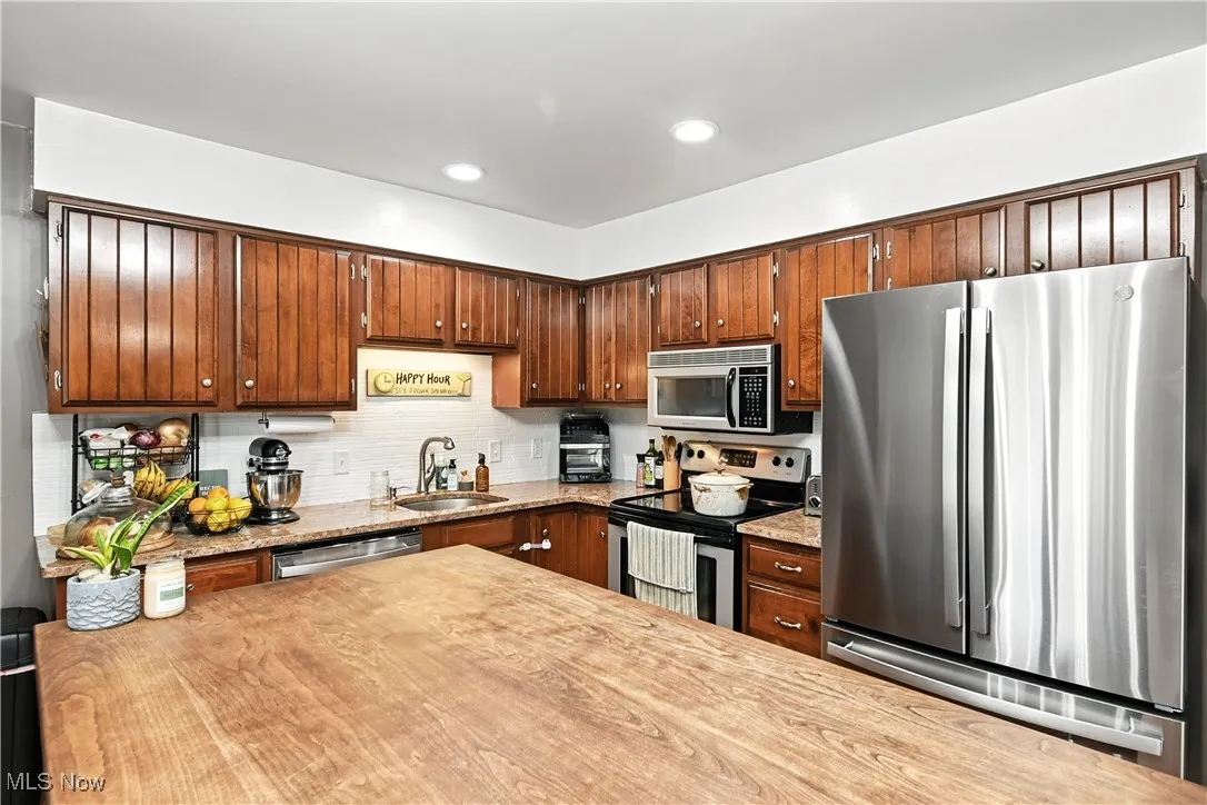 20 Norfolk Drive, Lexington, Ohio 44904,MLS Now Listing ID