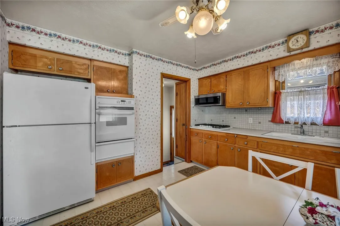 426 E 266th Street, Euclid, Ohio 44132,MLS Now Listing ID