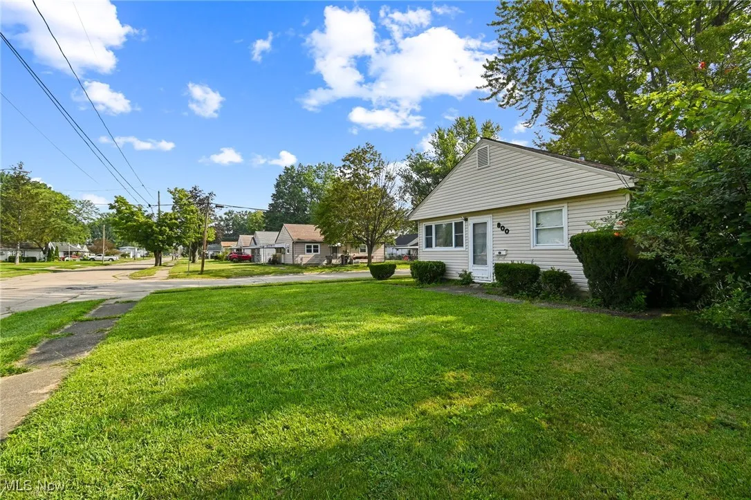 800 Boston Avenue, Elyria, Ohio 44035,MLS Now Listing ID