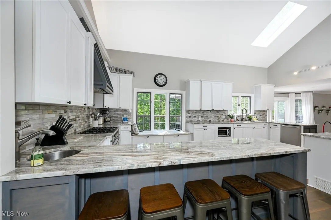 8465 Settlers Passage, Brecksville, Ohio 44141,MLS Now Listing ID