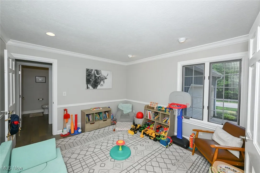 8465 Settlers Passage, Brecksville, Ohio 44141,MLS Now Listing ID