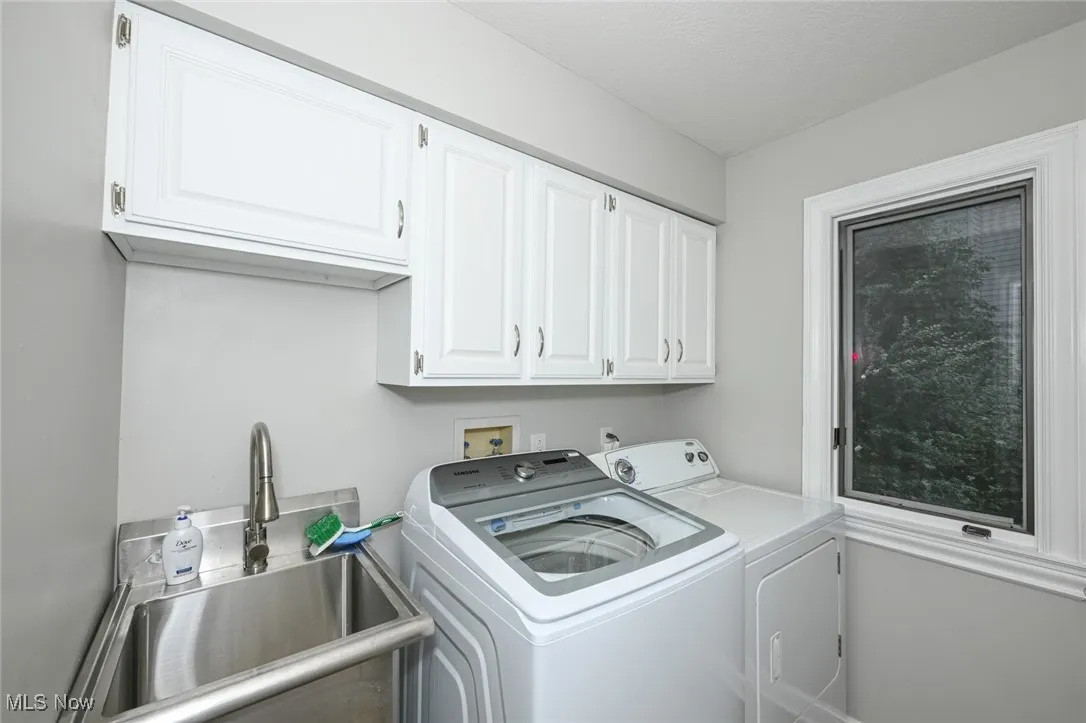 8465 Settlers Passage, Brecksville, Ohio 44141,MLS Now Listing ID