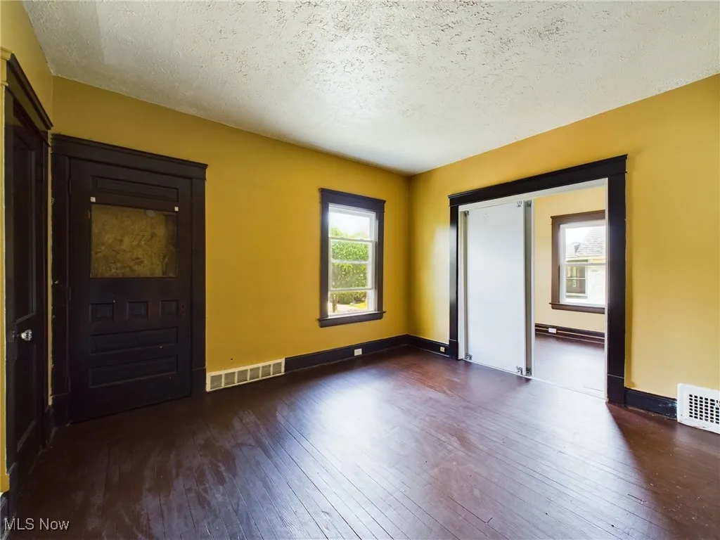3552 E 138th Street, Cleveland, Ohio 44120,MLS Now Listing ID