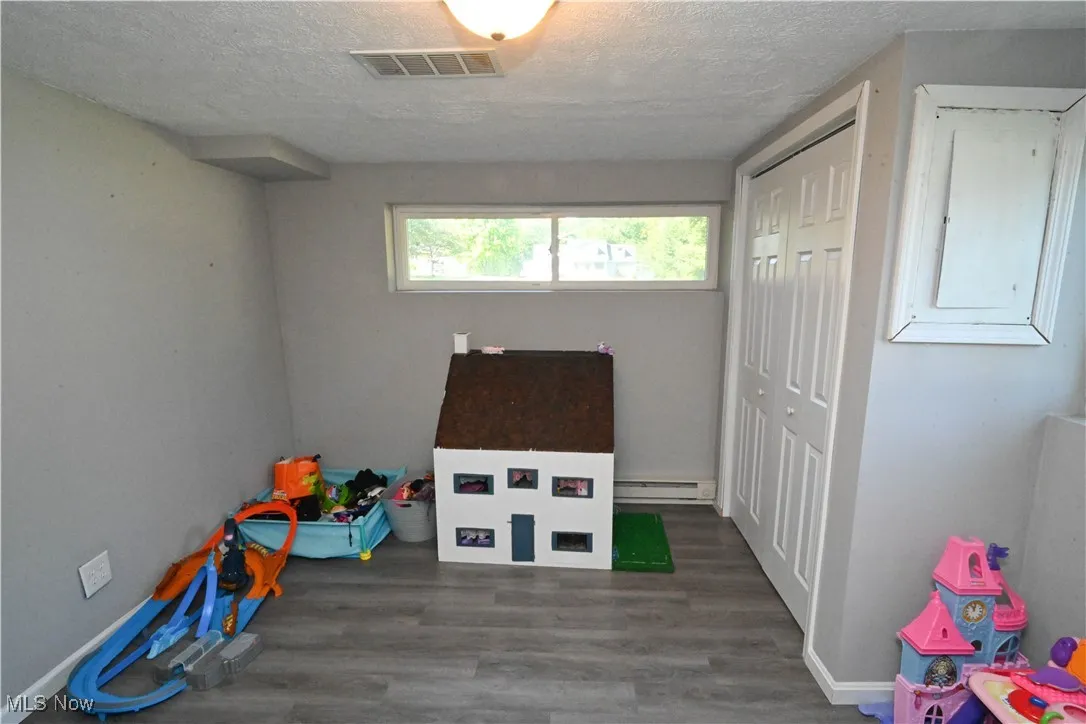 5950 Mount Everett Road, Hubbard, Ohio 44425,MLS Now Listing ID