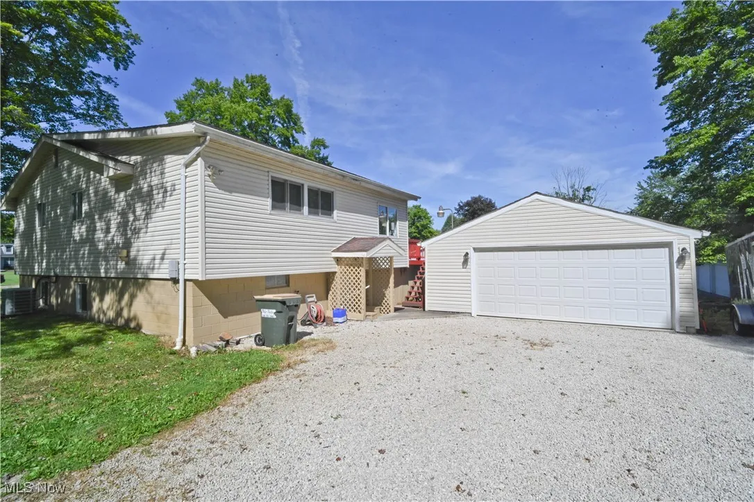 5950 Mount Everett Road, Hubbard, Ohio 44425,MLS Now Listing ID