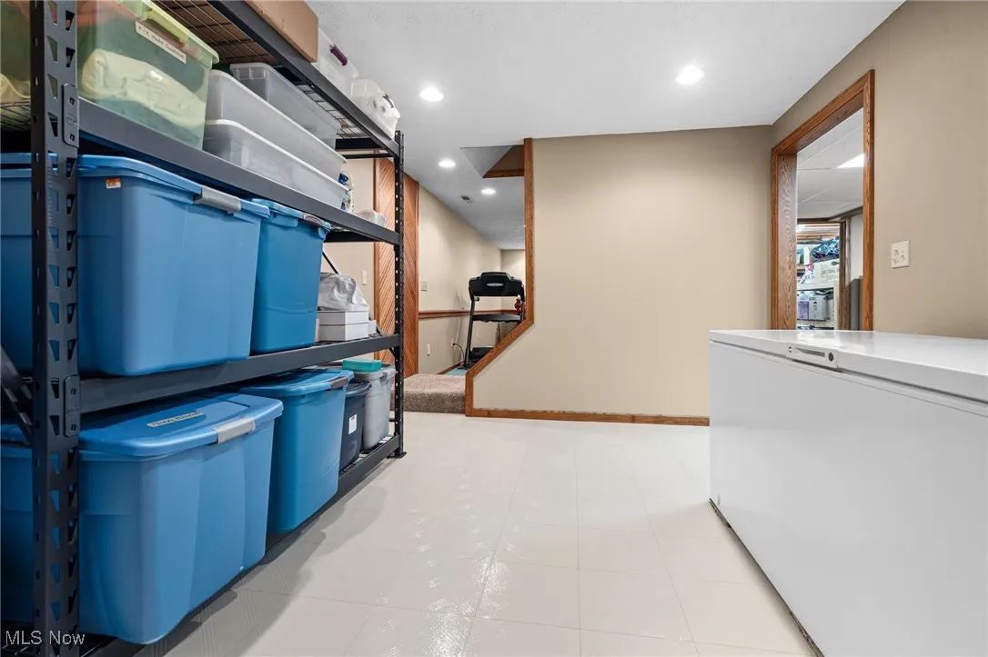 Rec / storage area in basement.
