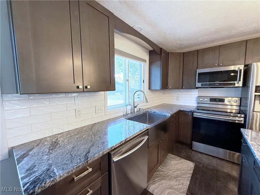 733 W Shore Boulevard, Sheffield Lake, Ohio 44054,MLS Now Listing ID