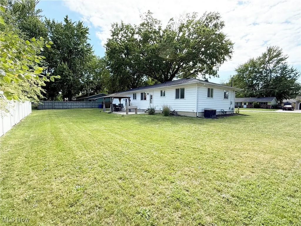 733 W Shore Boulevard, Sheffield Lake, Ohio 44054,MLS Now Listing ID