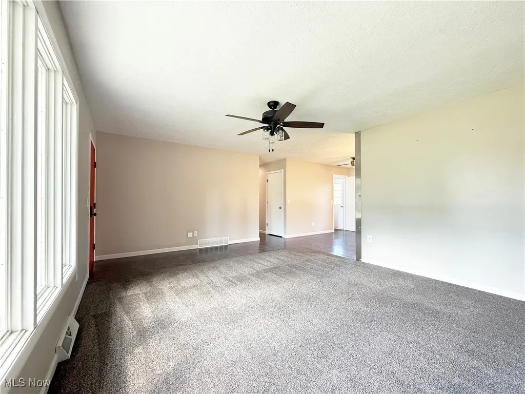 733 W Shore Boulevard, Sheffield Lake, Ohio 44054,MLS Now Listing ID