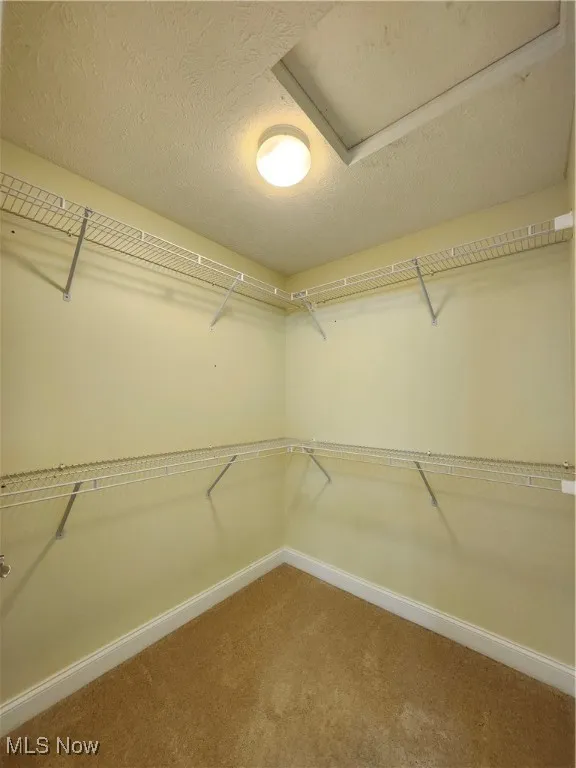 814 Lost Pond, Chardon, Ohio 44024,MLS Now Listing ID