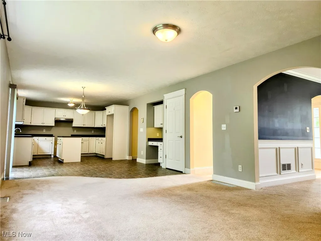 814 Lost Pond, Chardon, Ohio 44024,MLS Now Listing ID