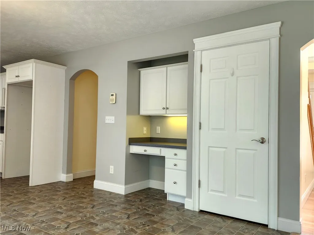 814 Lost Pond, Chardon, Ohio 44024,MLS Now Listing ID