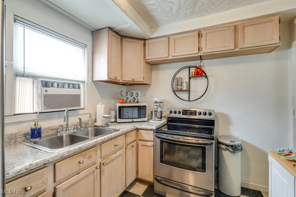 447 Cuyahoga Street, Akron, Ohio 44310,MLS Now Listing ID