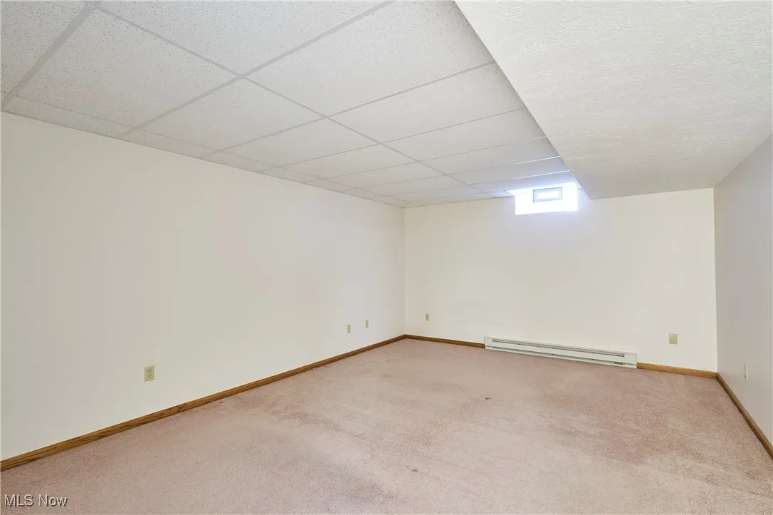 Extra room/flex room in the lower level could be a fourth bedroom or office