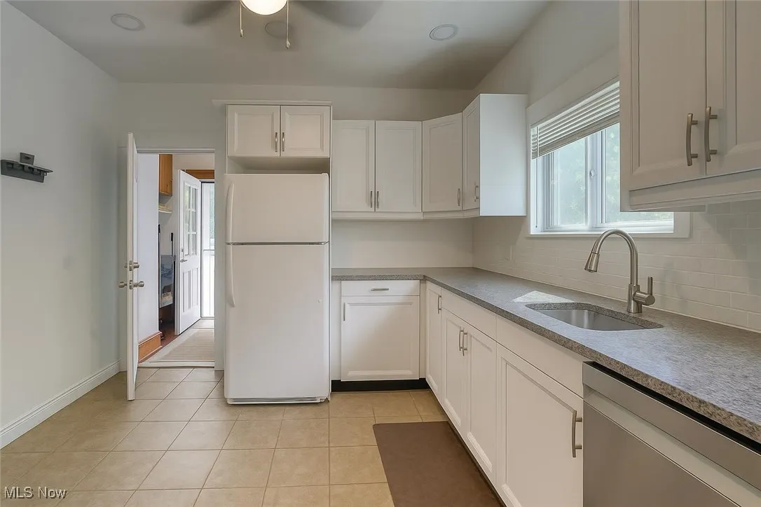 1271 Edwards Avenue, Lakewood, Ohio 44107,MLS Now Listing ID