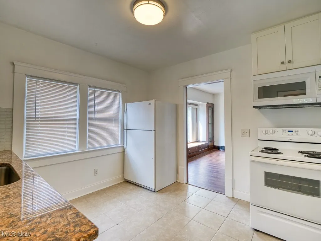 1271 Edwards Avenue, Lakewood, Ohio 44107,MLS Now Listing ID