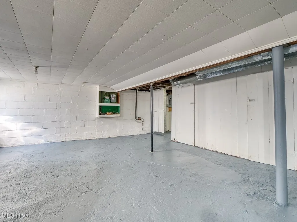 1271 Edwards Avenue, Lakewood, Ohio 44107,MLS Now Listing ID