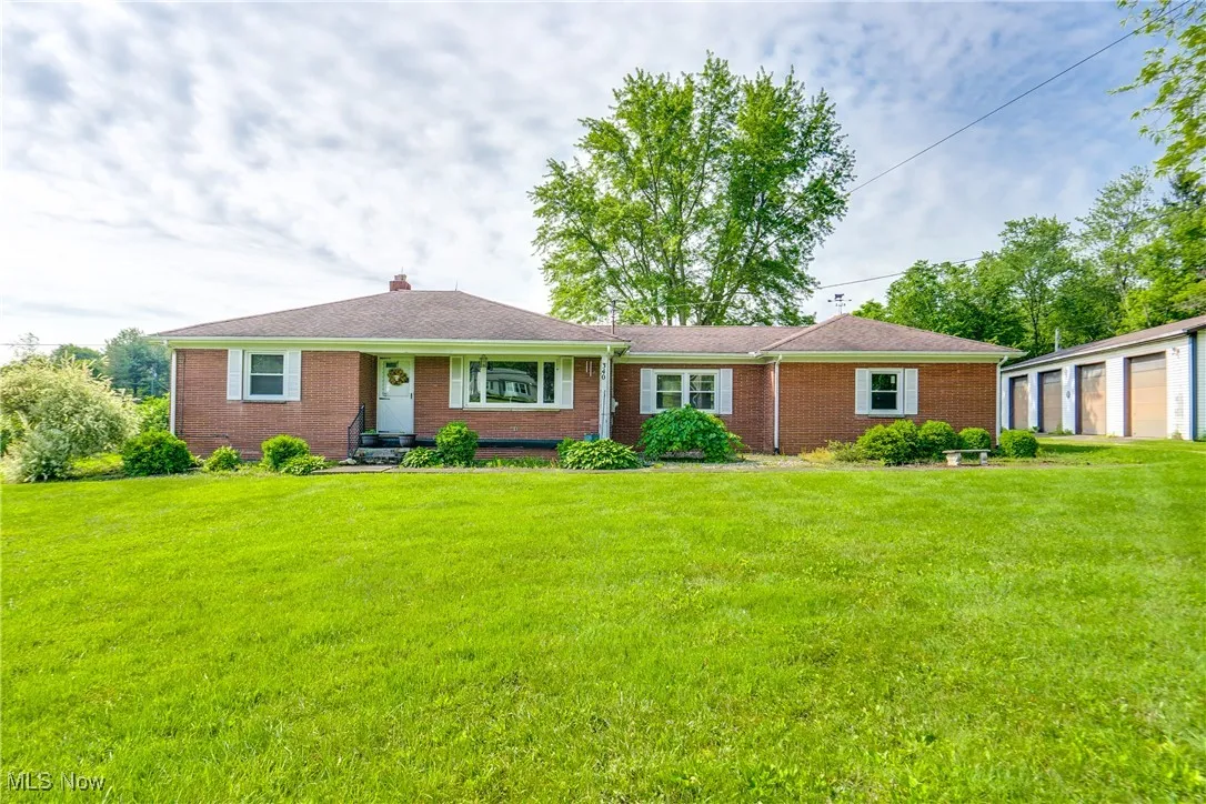 Welcome to 340 53rd St!