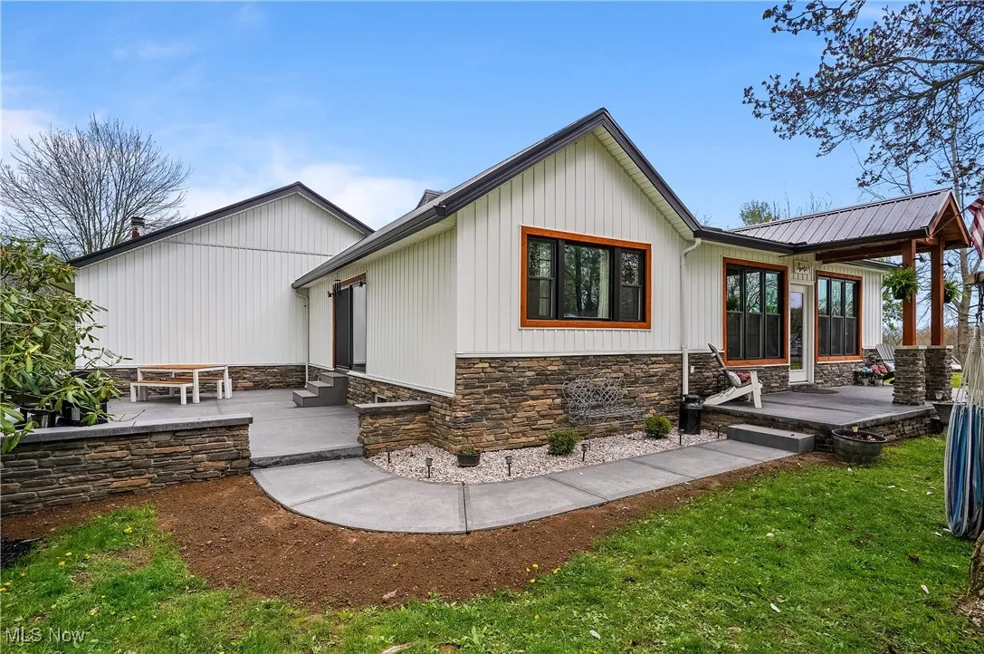 3241 Grill Road, New Franklin, Ohio 44216,MLS Now Listing ID