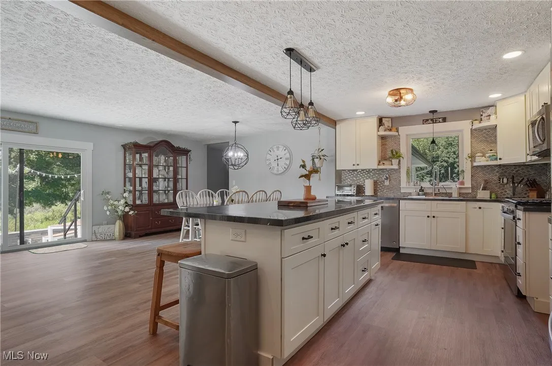 3241 Grill Road, New Franklin, Ohio 44216,MLS Now Listing ID