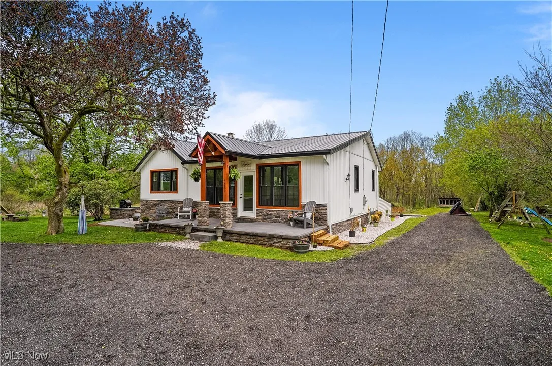 3241 Grill Road, New Franklin, Ohio 44216,MLS Now Listing ID