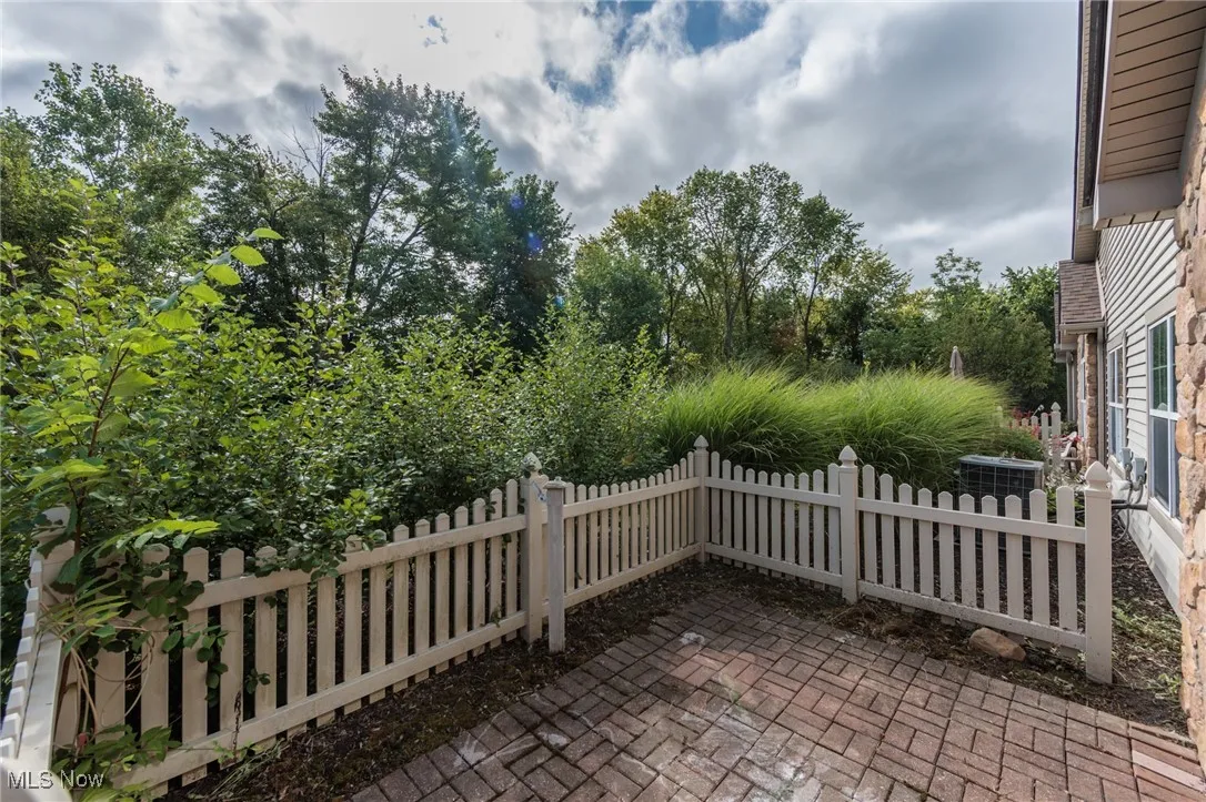 1426 Newman Drive, Brunswick, Ohio 44212,MLS Now Listing ID