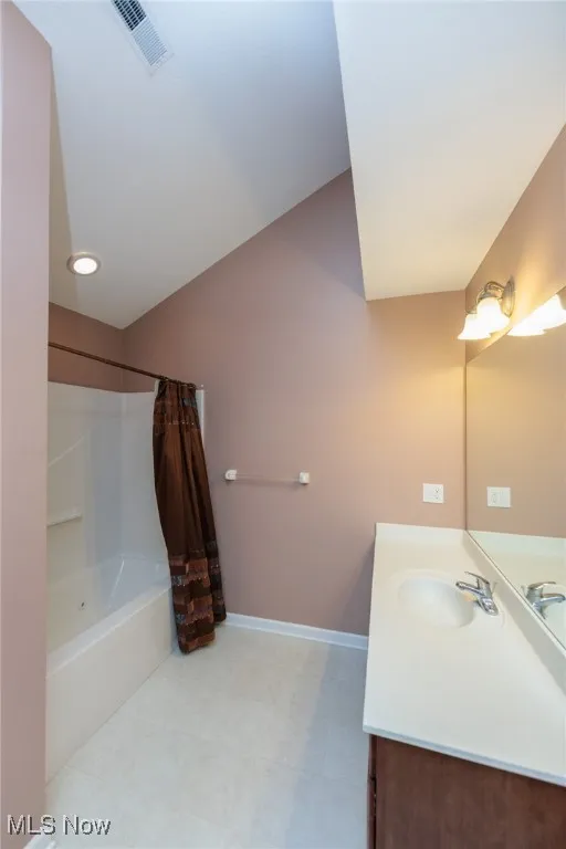 1426 Newman Drive, Brunswick, Ohio 44212,MLS Now Listing ID