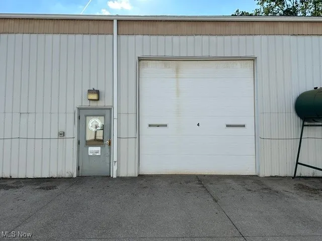 4043 Beck Avenue, Louisville, Ohio 44641,MLS Now Listing ID