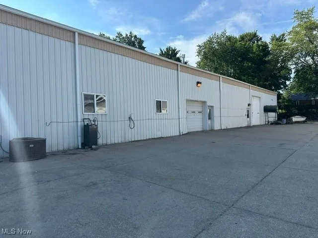4043 Beck Avenue, Louisville, Ohio 44641,MLS Now Listing ID