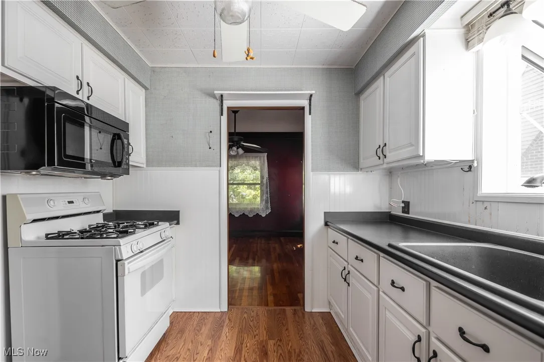1048 Oxford Road, Cleveland Heights, Ohio 44121,MLS Now Listing ID