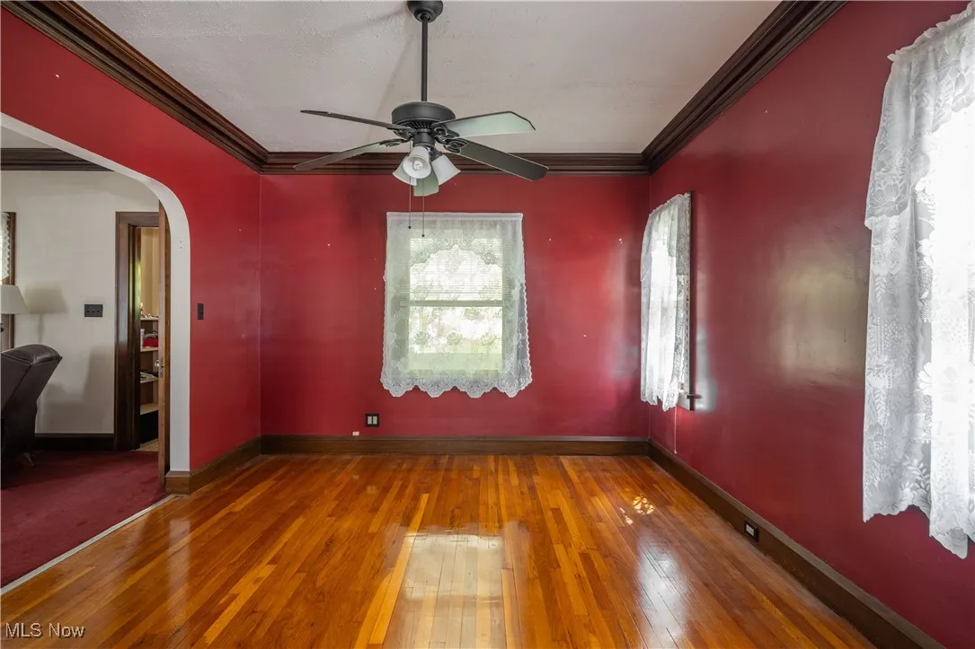 1048 Oxford Road, Cleveland Heights, Ohio 44121,MLS Now Listing ID