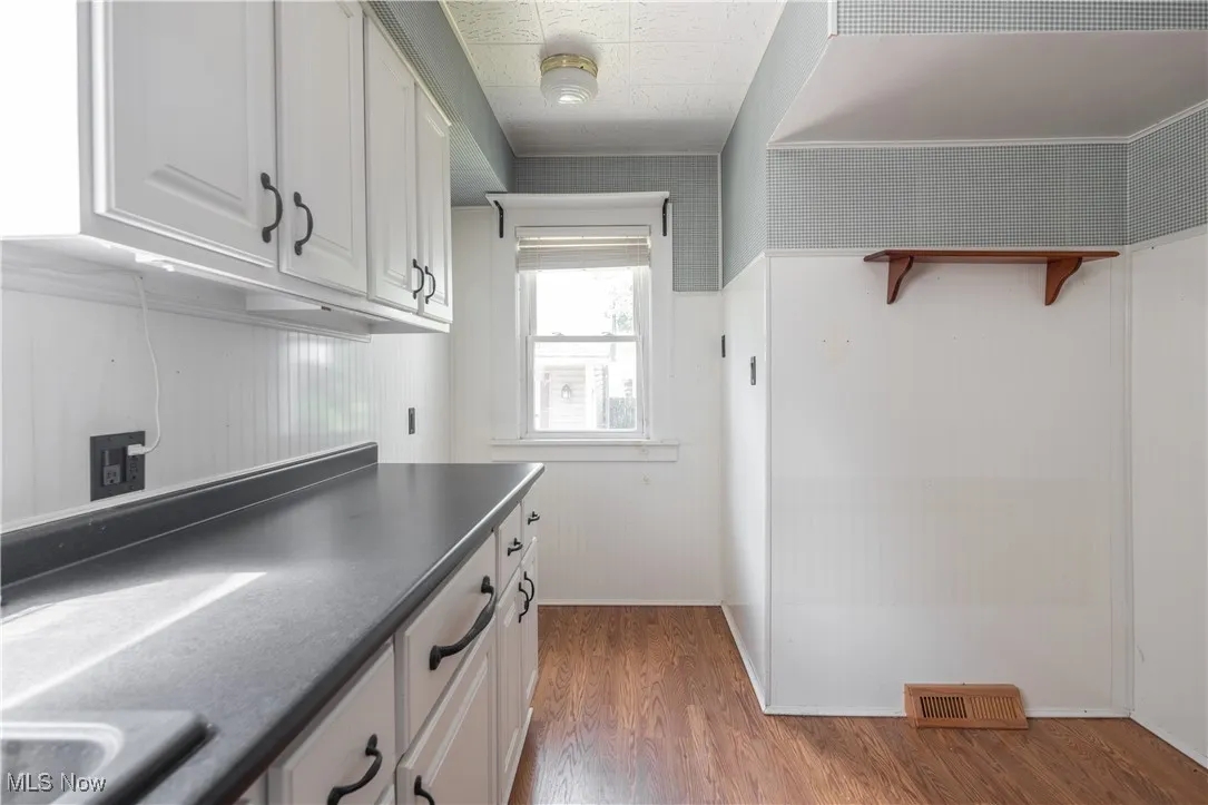 1048 Oxford Road, Cleveland Heights, Ohio 44121,MLS Now Listing ID