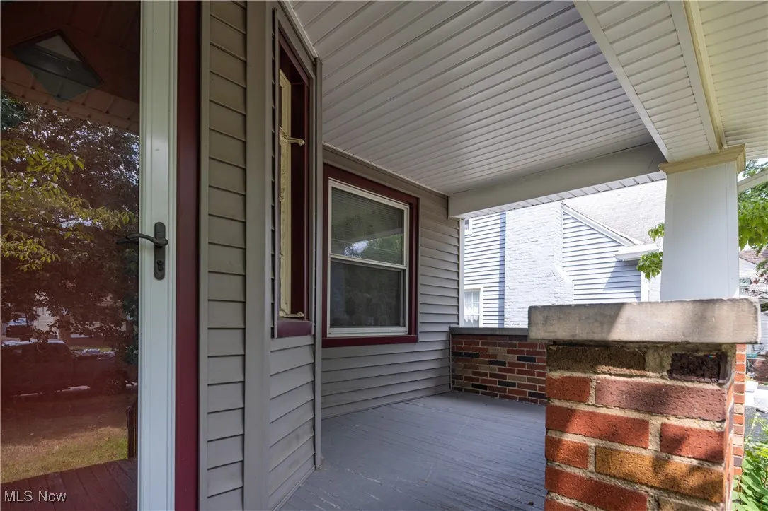 1048 Oxford Road, Cleveland Heights, Ohio 44121,MLS Now Listing ID
