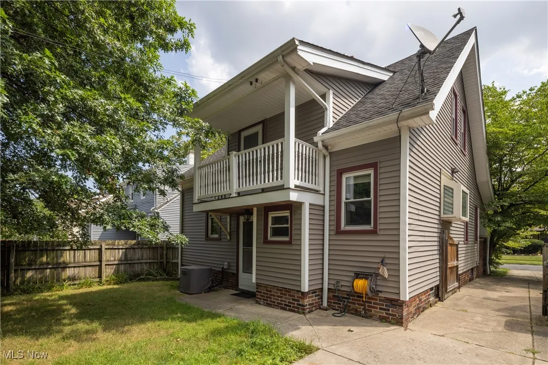 1048 Oxford Road, Cleveland Heights, Ohio 44121,MLS Now Listing ID