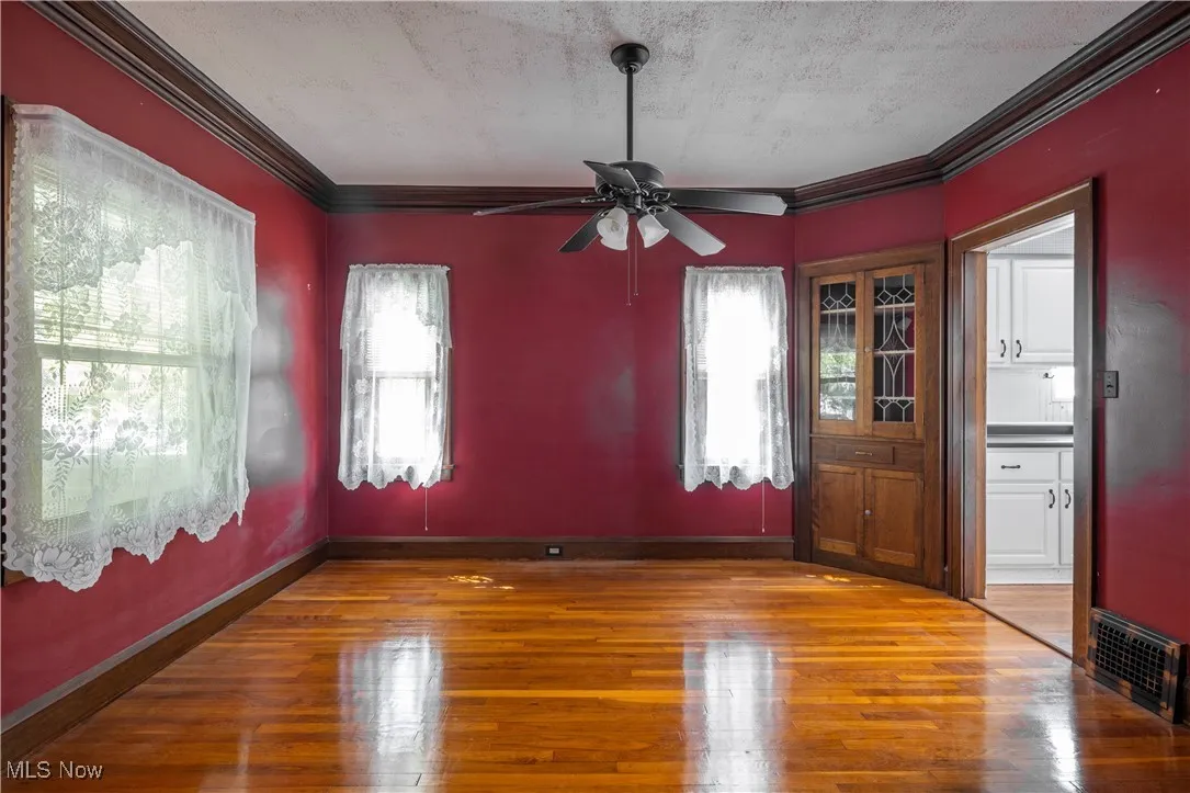 1048 Oxford Road, Cleveland Heights, Ohio 44121,MLS Now Listing ID